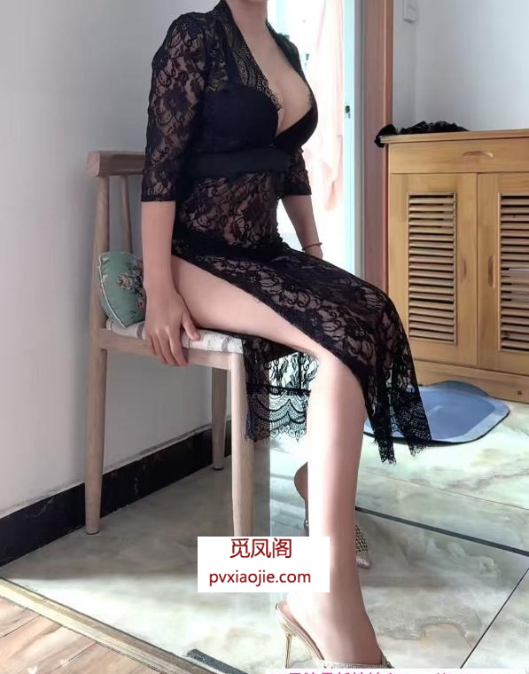 黑丝勾魂诱惑美女