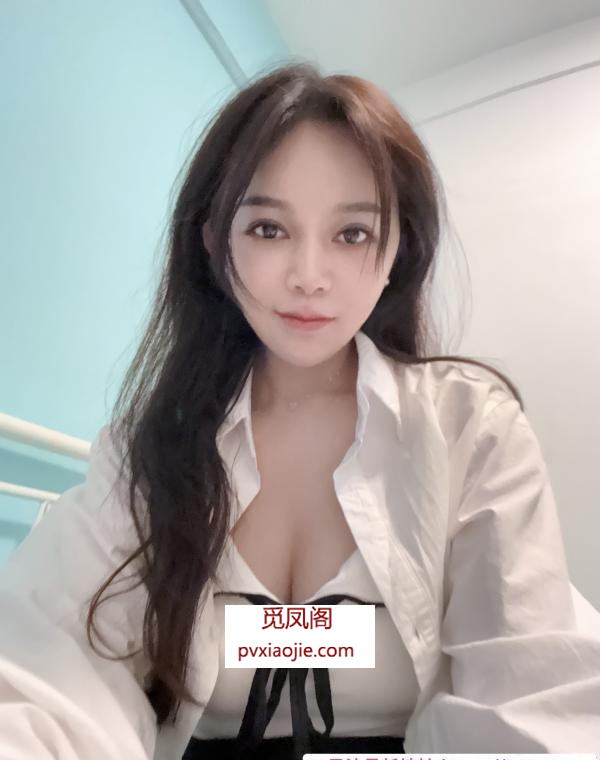 南山荔林地铁站妮妮