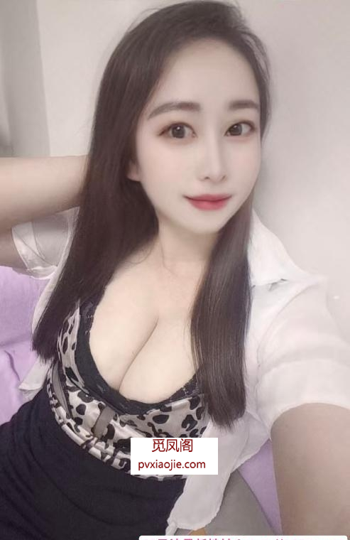 丰乳巨臀美少妇
