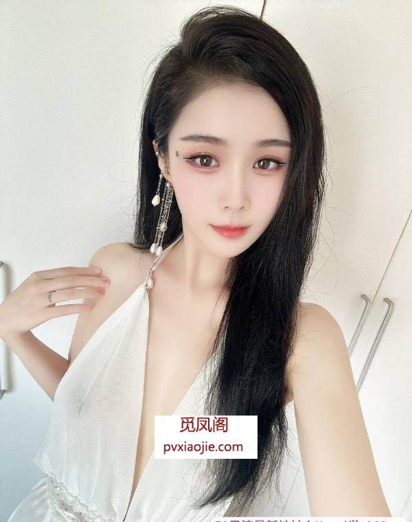 粉b细腰颜值女友萱萱