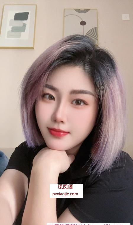 东门短发性感少妇