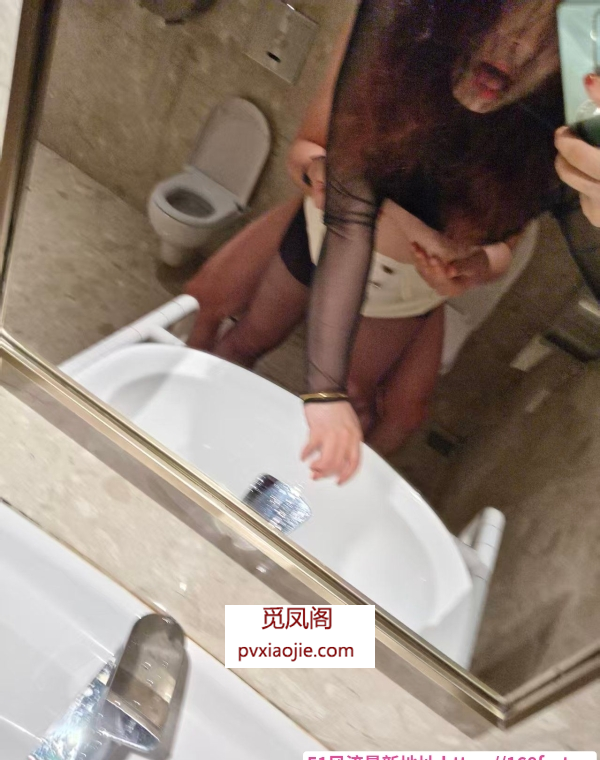 商场大战骚颖儿