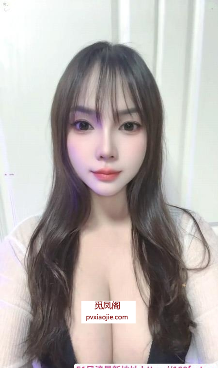 雁塔雪白大胸丽莎